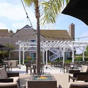 https://residence-inn-costa-mesa-newport-beach.topanaheimhotels.com
